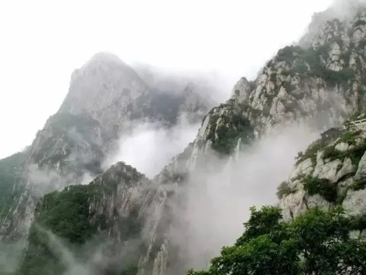 登封天气，四季流转中的嵩山诗意