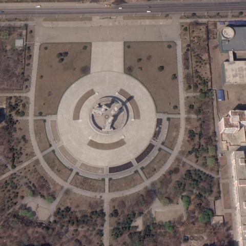 从天空俯瞰人间，卫星地图如何重塑我们的世界
